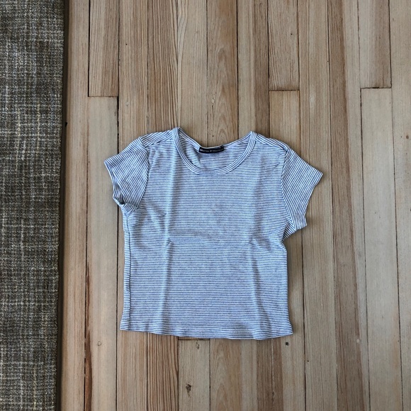 Brandy Melville Tops - Brandy Melville Top